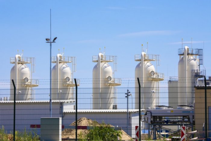 Ограждение газопровода